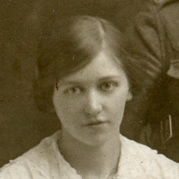 Gertrude Lillian COLLINSON